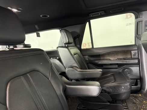 Used 2021 Ford Expedition Max Limited RWD image 18