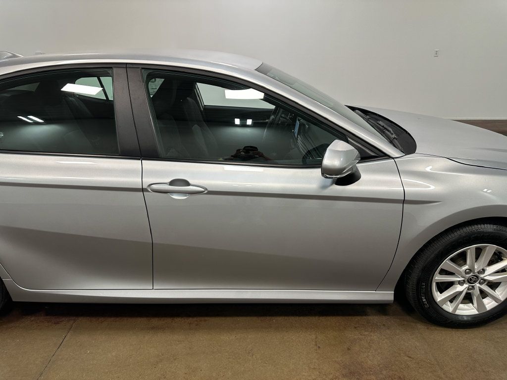 Used 2025 Toyota Camry LE FWD image 39