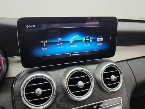 Used 2019 Mercedes-Benz C 300 Sedan image 10