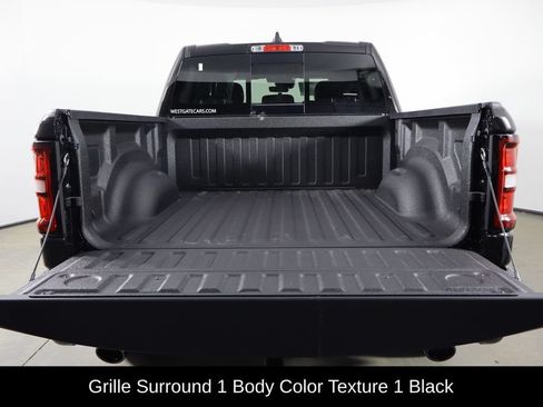 New 2026 RAM 1500 Express AWD/4WD image 18