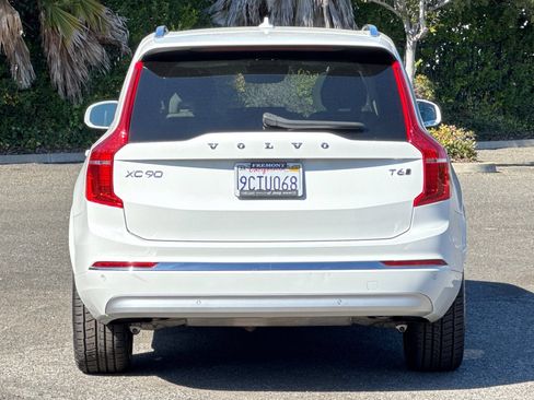 Used 2022 Volvo XC90 T6 Inscription image 4