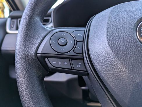 Used 2025 Toyota RAV4 LE image 21