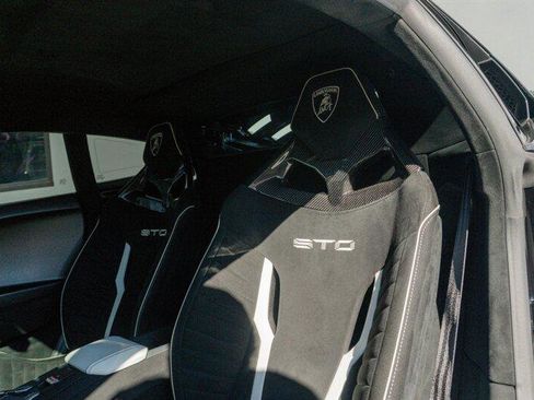 Used 2021 Lamborghini Huracan STO image 55