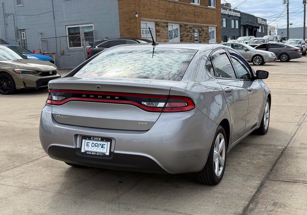 Used 2016 Dodge Dart SXT FWD image 7