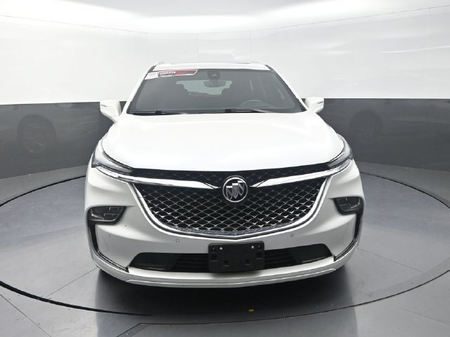 Used 2023 Buick Enclave Avenir w/ Avenir Technology Package AWD/4WD image 5