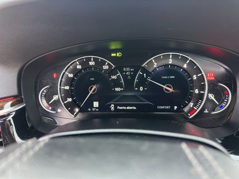 Used 2017 BMW 530i xDrive image 38