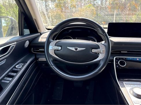 Used 2024 Genesis GV80 2.5T image 17