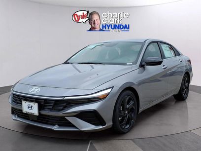 New 2026 Hyundai Elantra SEL Sport