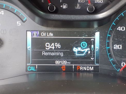 Used 2016 Chevrolet Colorado LT w/ Midnight Edition AWD/4WD image 32