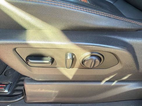 Used 2021 GMC Sierra 2500 AT4 w/ AT4 Premium Plus Package image 24