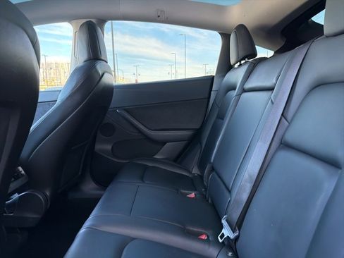 Used 2020 Tesla Model Y Performance image 19