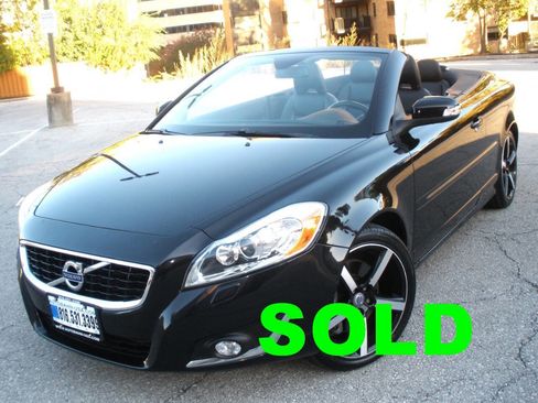 Used 2012 Volvo C70 T5 image 1