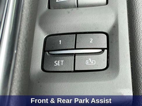 Used 2021 Chevrolet Tahoe High Country AWD/4WD image 16