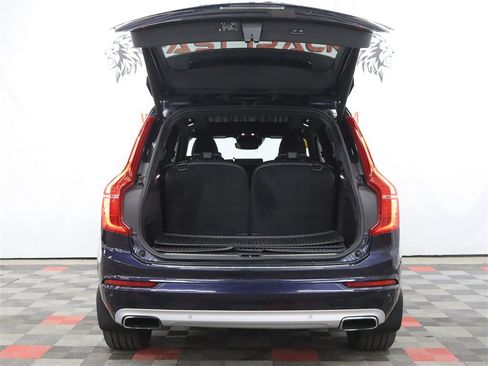 Used 2019 Volvo XC90 T6 Momentum w/ Advanced Package AWD/4WD image 6