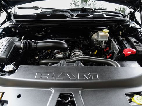 Used 2022 RAM 1500 Big Horn RWD image 7