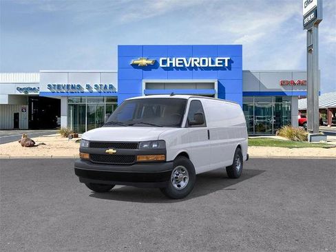 New 2025 Chevrolet Express 2500 Regular Wheelbase w/ Driver Convenience Package image 8