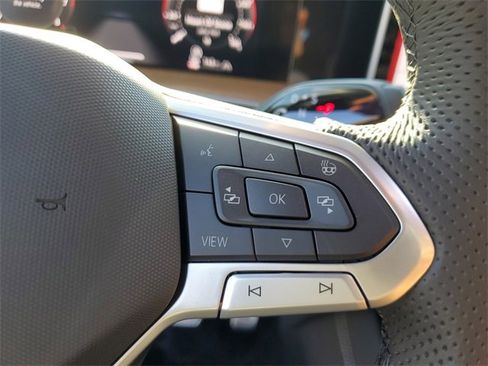 New 2026 Volkswagen Tiguan SEL R-Line image 27