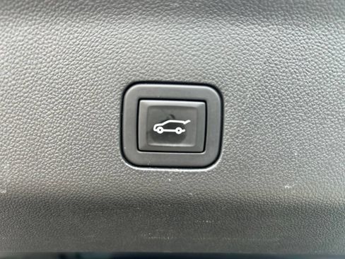 Used 2024 GMC Yukon XL Denali w/ Max Trailering Package RWD image 13