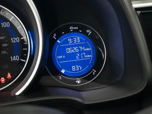 Used 2017 Honda Fit LX image 11