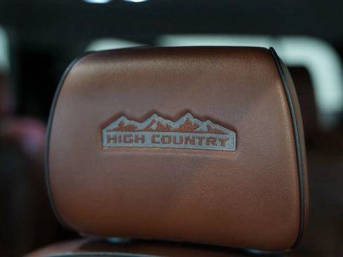 Used 2021 Chevrolet Traverse High Country w/ LPO, Floor Liner Package FWD image 32