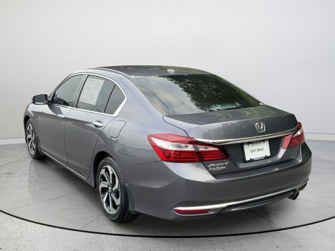 Used 2017 Honda Accord EX-L image 8
