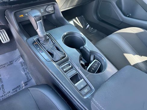 Used 2025 Honda Civic Sport image 28