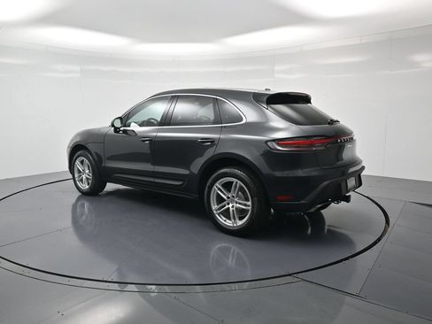 Used 2026 Porsche Macan AWD/4WD image 3