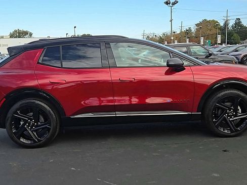 New 2026 Chevrolet Equinox EV RS FWD image 5