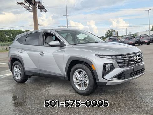 Used 2026 Hyundai Tucson SE FWD image 5