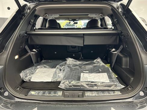 New 2026 Mitsubishi Outlander SE image 32