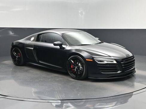Used 2015 Audi R8 V10 AWD/4WD image 1