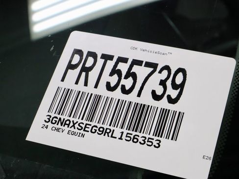 Used 2024 Chevrolet Equinox LS AWD/4WD image 34