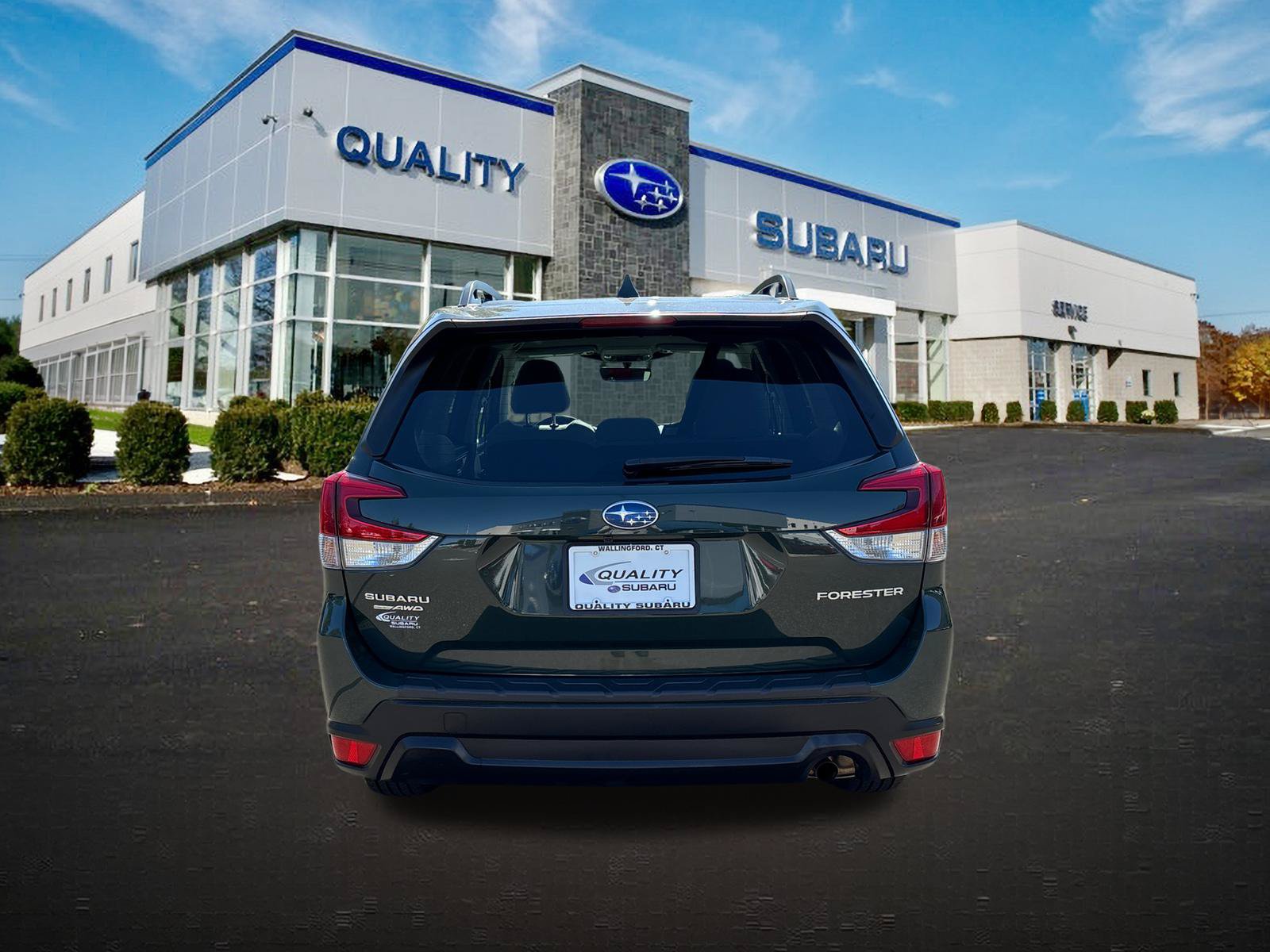 Used 2023 Subaru Forester Premium AWD/4WD image 3