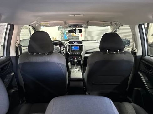 Used 2021 Subaru Crosstrek 2.0i AWD/4WD image 25