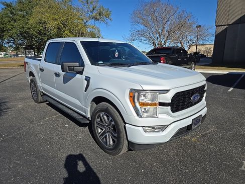 Used 2021 Ford F150 XL w/ STX Appearance Package image 3