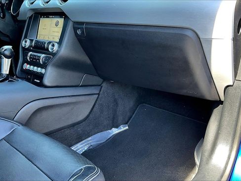 Used 2016 Ford Mustang GT Premium RWD image 25