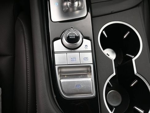 Used 2026 Genesis G70 2.5T RWD image 31