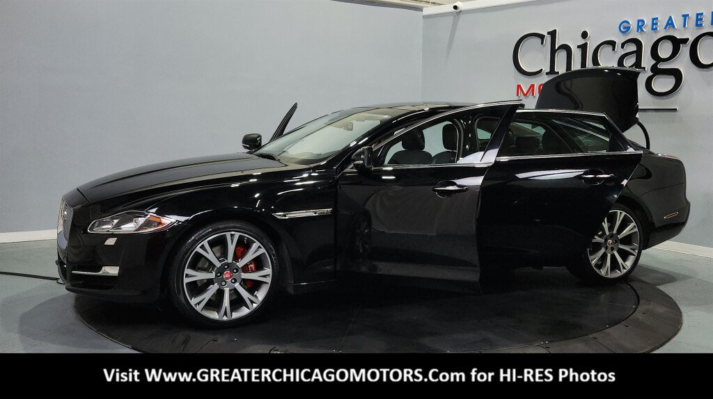 Used 2017 Jaguar XJ L Portfolio AWD/4WD image 17