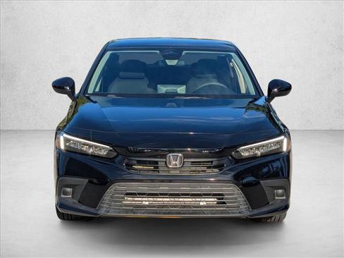 Used 2023 Honda Civic LX image 2