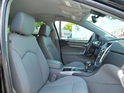 Used 2011 Cadillac SRX 2WD image 33