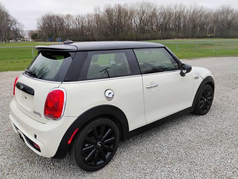 Used 2016 MINI Cooper S FWD image 6