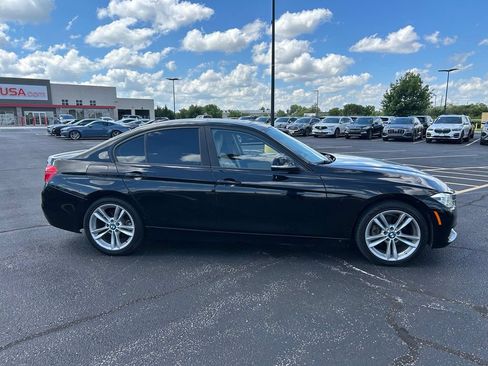 Used 2018 BMW 320i Sedan RWD image 8