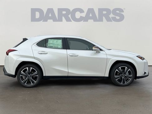 New 2025 Lexus UX 300h AWD image 3