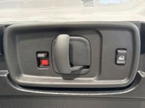 New 2025 Chevrolet Express 2500 w/ Driver Convenience Package image 42