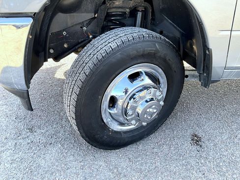 Used 2024 RAM 3500 Big Horn image 23