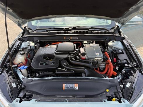 Used 2014 Ford Fusion Energi Titanium w/ Driver Assist Package image 18