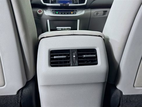 Used 2014 Honda Accord EX-L image 31