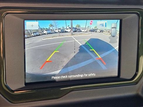 Used 2023 Ford Bronco Outer Banks image 13