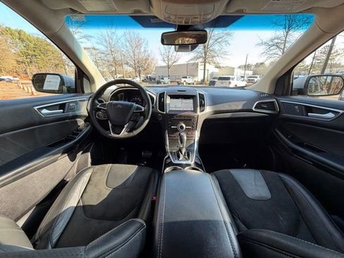 Used 2018 Ford Edge Sport w/ Equipment Group 401A image 10
