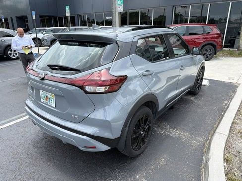 Used 2024 Nissan Kicks SR FWD image 7